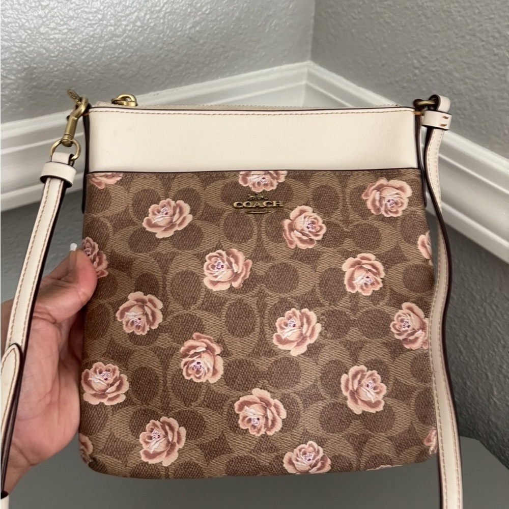 Coach Kitt Messenger Brown and Cream Floral Crossbody Bag. Limit d Edition